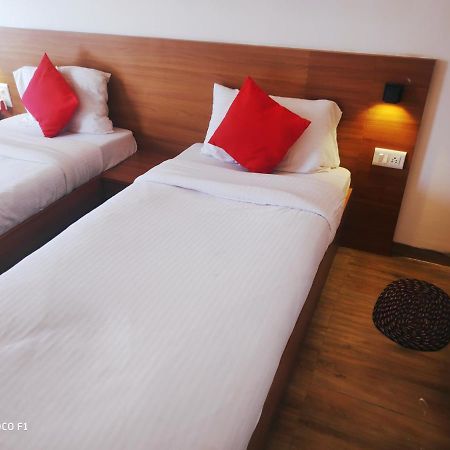 Anurag Residency Hotel Guwahati Exterior foto
