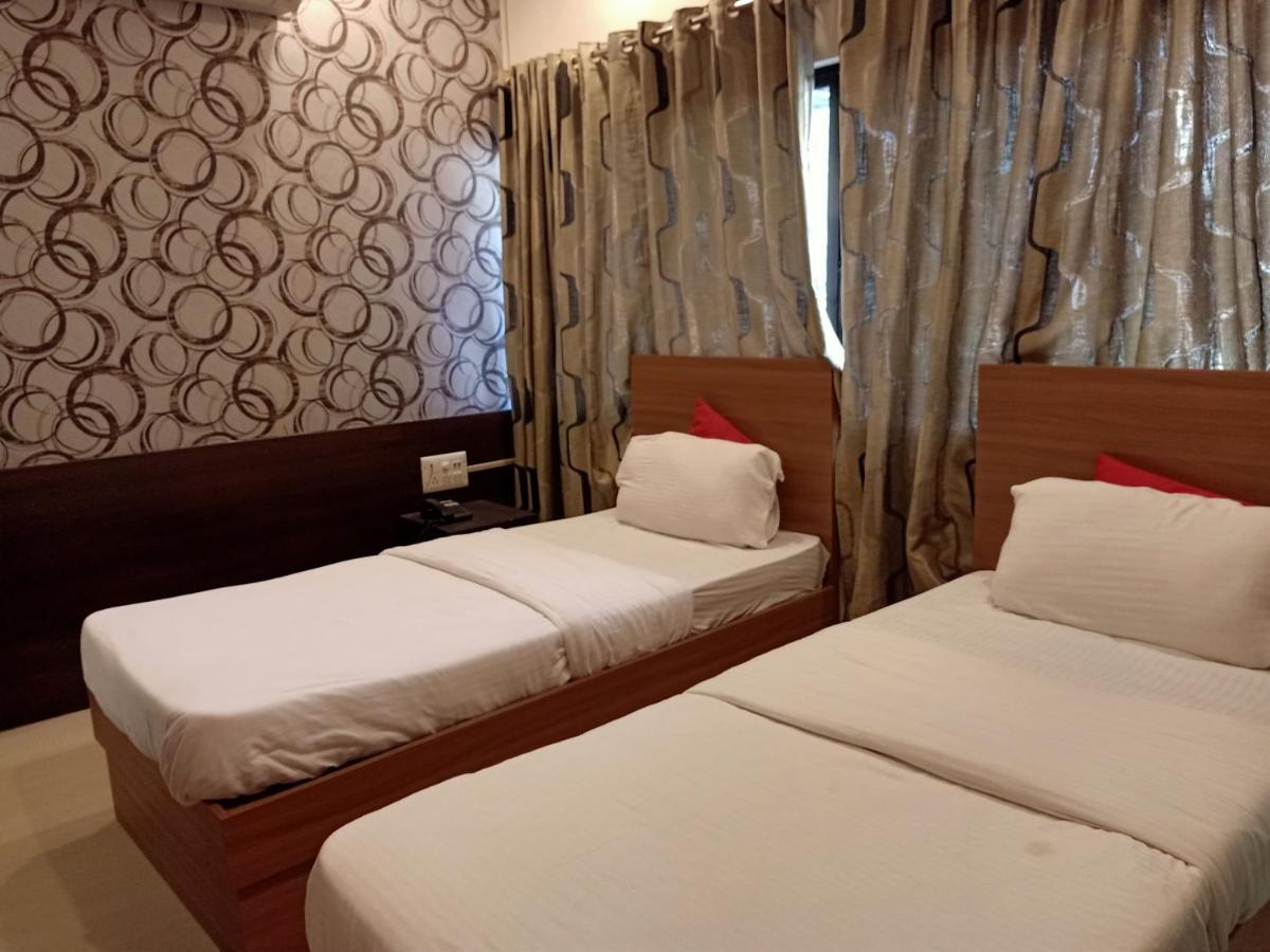 Anurag Residency Hotel Guwahati Exterior foto