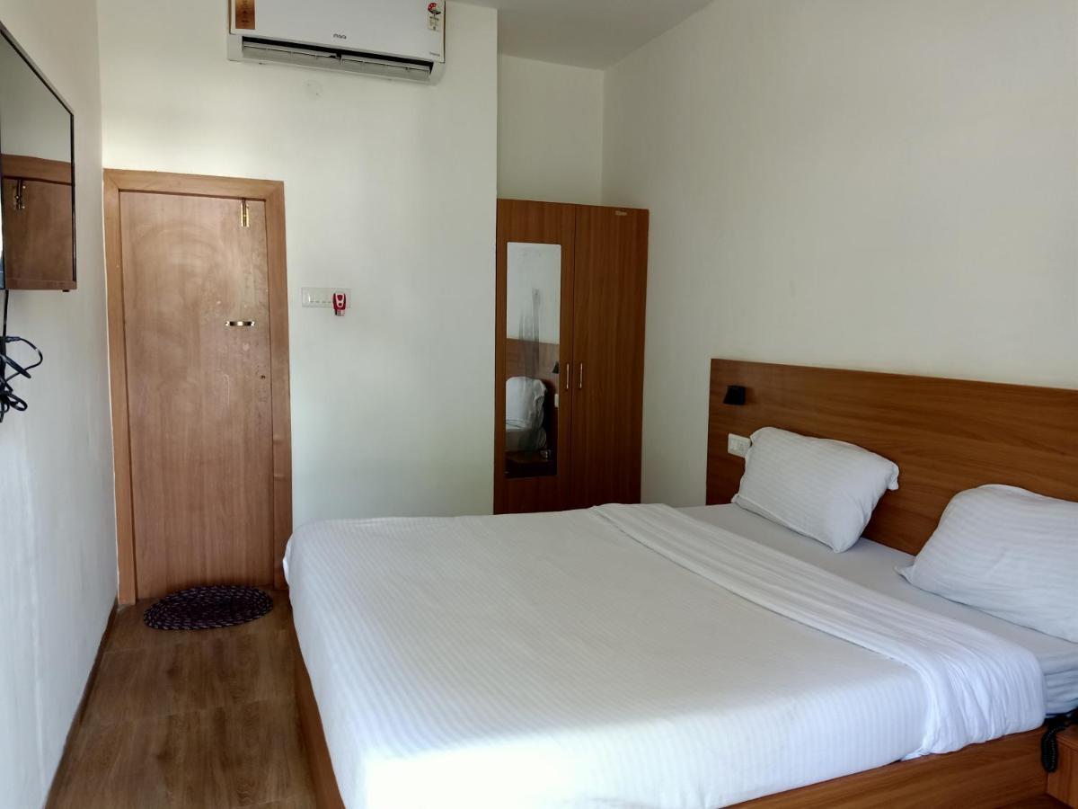 Anurag Residency Hotel Guwahati Exterior foto
