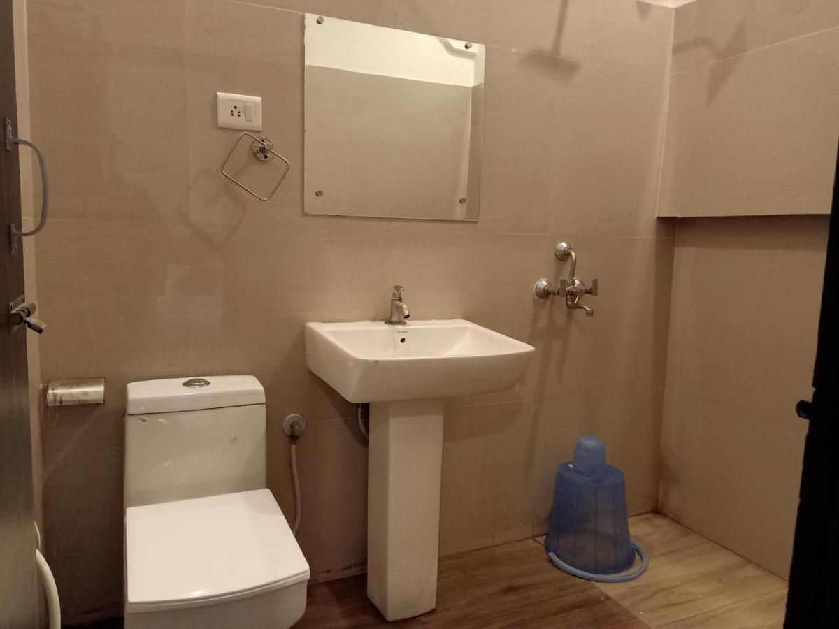 Anurag Residency Hotel Guwahati Exterior foto