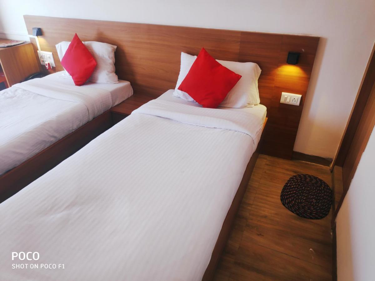 Anurag Residency Hotel Guwahati Exterior foto